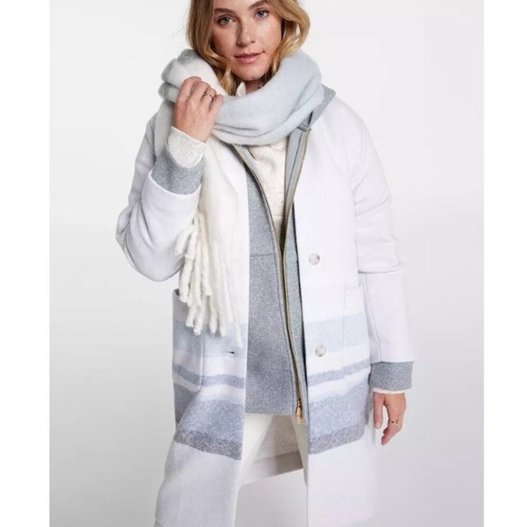 CALIA Women's Gray Stripe Luxe Scarf
One Size - Picture 3 of 6